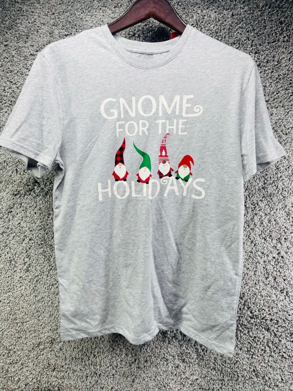 Wondershop Mens Gray Graphic Print Gnome Holiday T Shirt Short Sleeve Size M NWT
